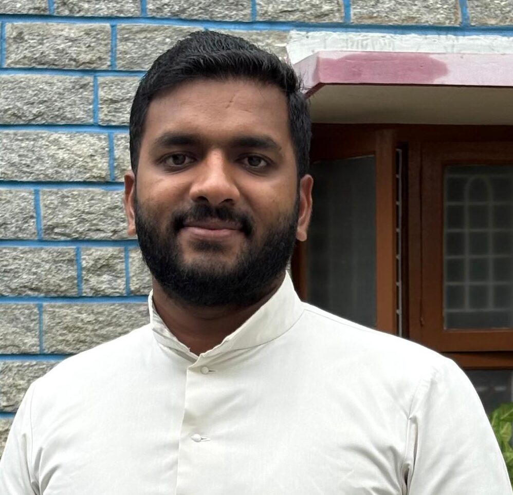 Fr. Antony (Linto) Thakidiyel